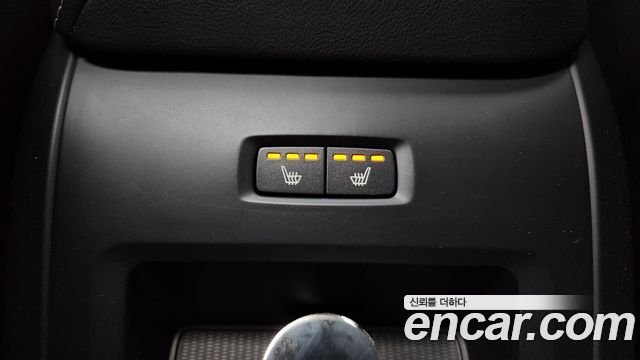 Volvo XC60 2021 — photo 19