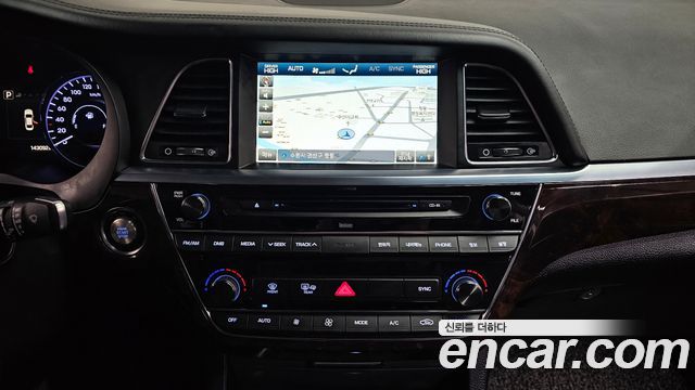 Hyundai Aslan 2015 — photo 14