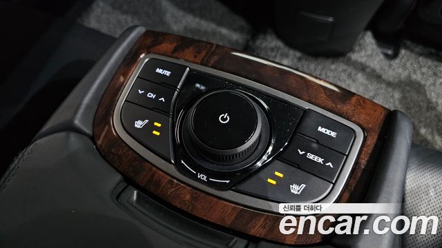 Hyundai Aslan 2015 — photo 18