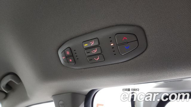 Kia Canival 2019 — photo 19