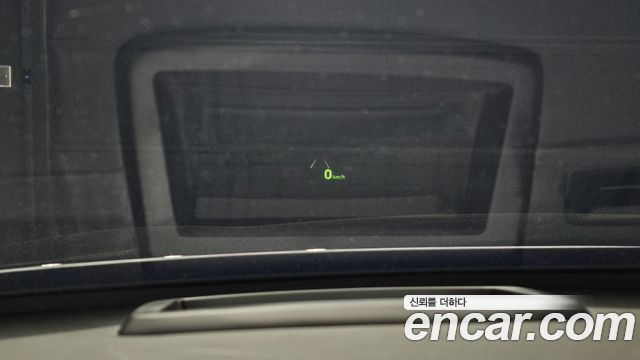 Genesis EQ900 2016 — photo 19