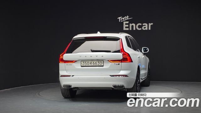 Volvo XC60 2020 — photo 4