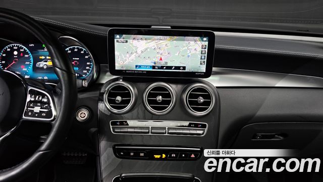 Mercedes-Benz GLC-Class 2023 — photo 14