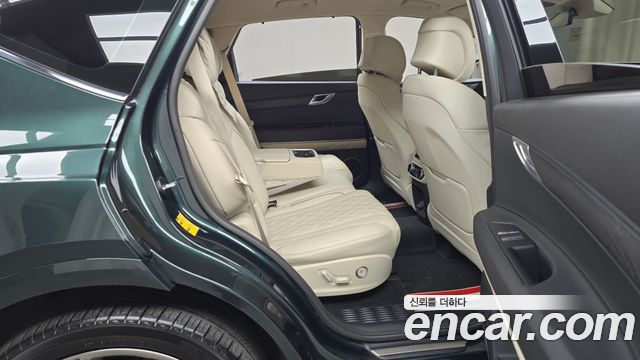 Genesis GV80 2023 — photo 12