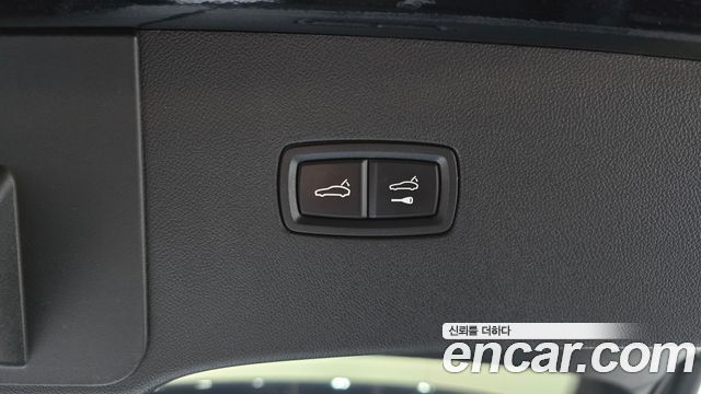 Porsche Cayenne 2022 — photo 20