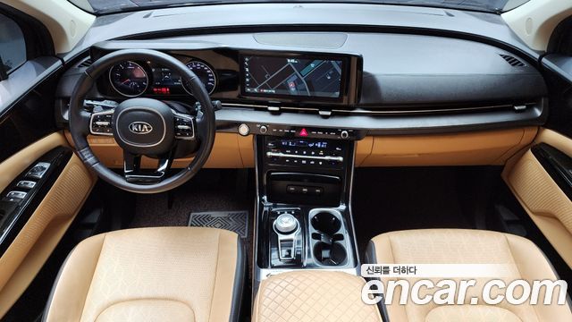 Kia Canival 2021 — photo 7