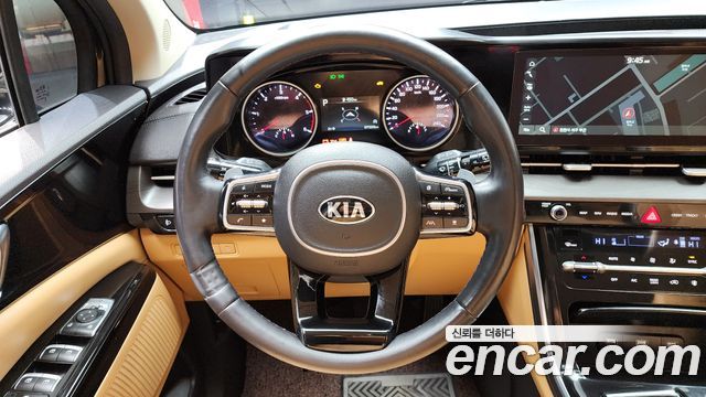 Kia Canival 2021 — photo 13