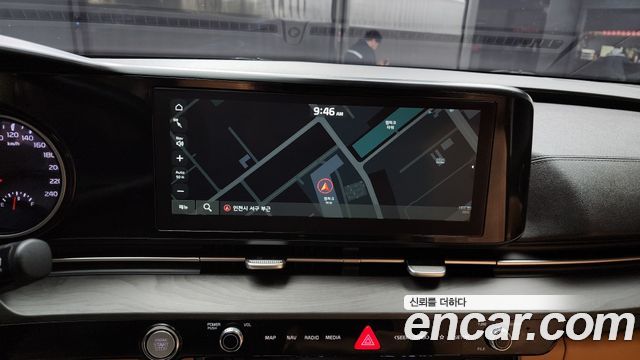 Kia Canival 2021 — photo 14