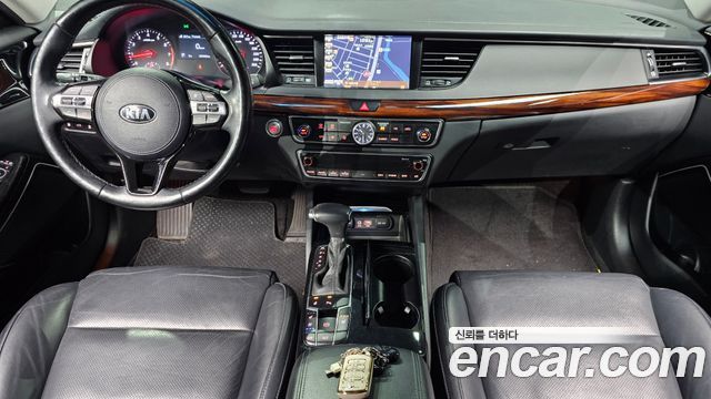 Kia K7 2016 — photo 7