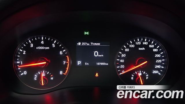Kia K7 2016 — photo 8