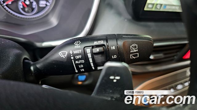 Hyundai Santafe 2022 — photo 16