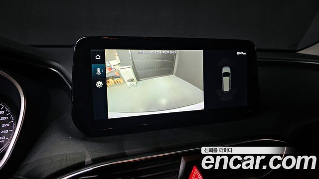 Hyundai Santafe 2022 — photo 17