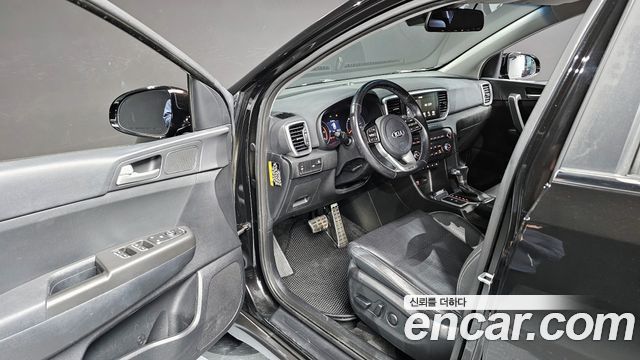 Kia Sportage 2019 — photo 11