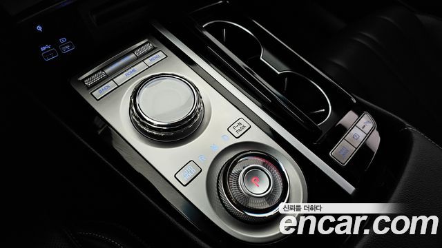 Genesis G80 2023 — photo 9