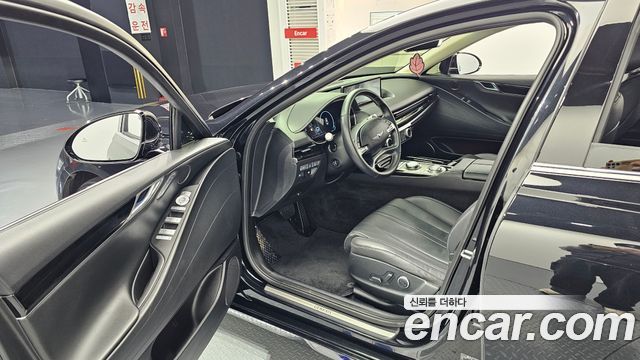 Genesis G80 2023 — photo 11