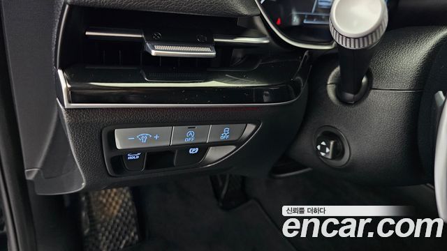 Genesis G80 2023 — photo 16