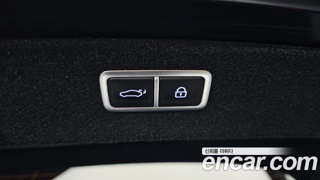 Genesis G80 2023 — photo 20