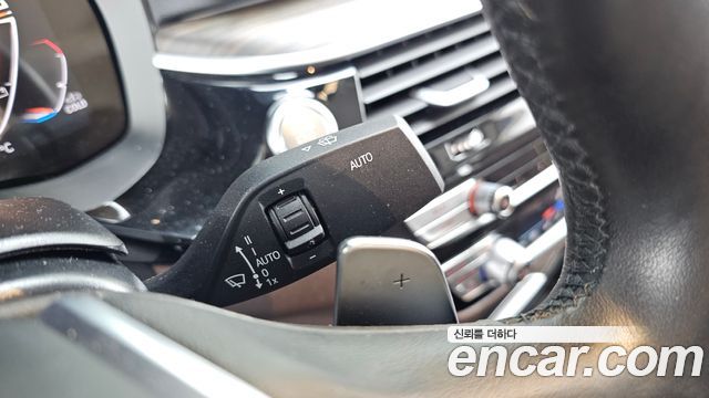 BMW Gran Turismo 2022 — photo 19