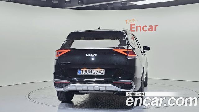 Kia Sportage 2022 — photo 4