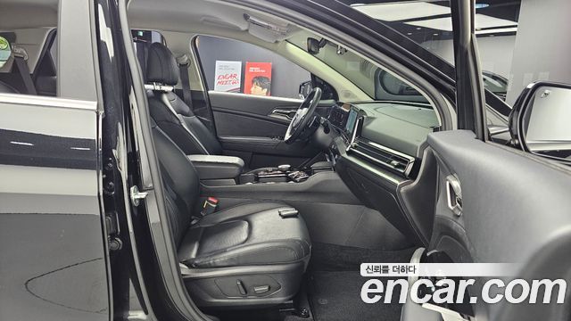 Kia Sportage 2022 — photo 12