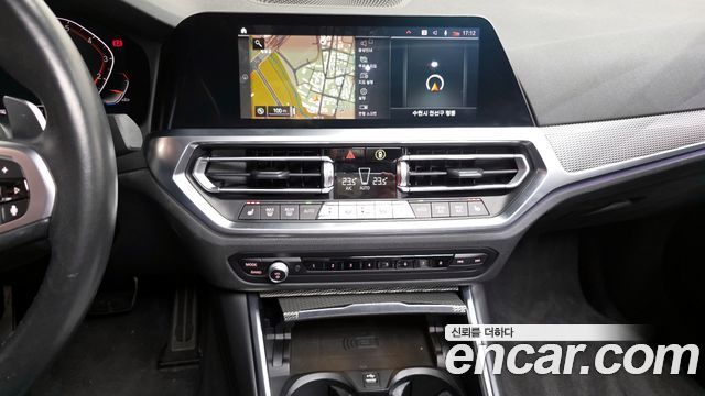 BMW 3-Series 2021 — photo 14