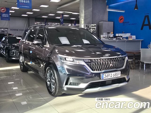 Kia Canival 2021 — photo 7
