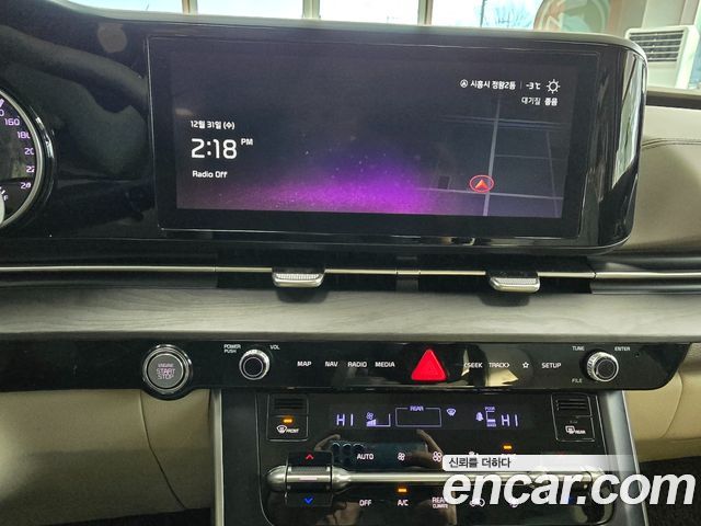 Kia Canival 2021 — photo 15
