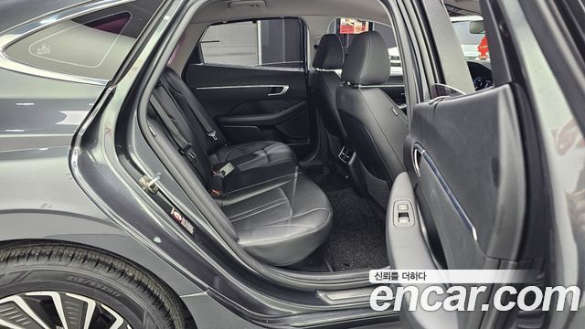 Hyundai Sonata 2020 — photo 12