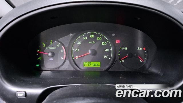 Hyundai Starex 2015 — photo 8