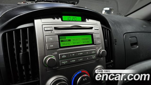 Hyundai Starex 2015 — photo 16