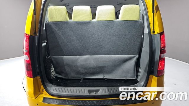 Hyundai Starex 2015 — photo 20