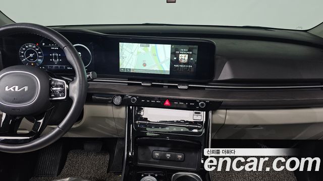 Kia Canival 2023 — photo 14