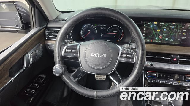 Kia Mohave 2023 — photo 13