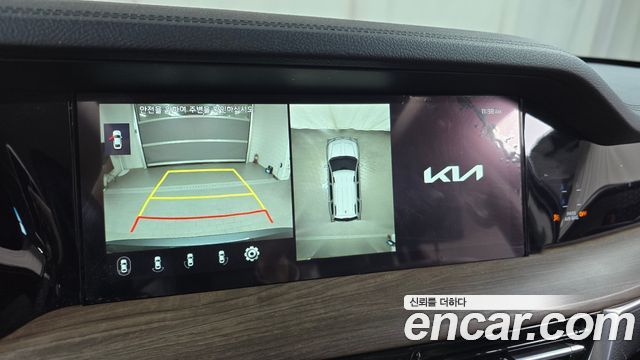Kia Mohave 2023 — photo 16
