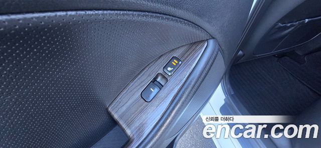 Kia K5 2014 — photo 17