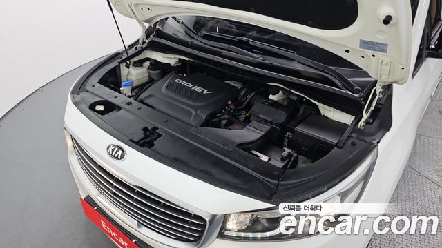 Kia Canival 2018 — photo 6