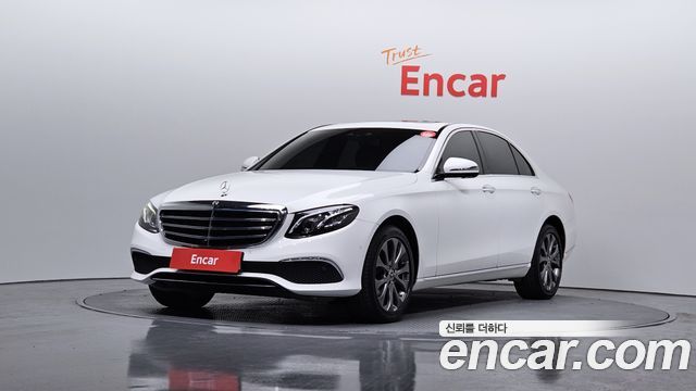 Mercedes-Benz E-Class 2018 — photo 1