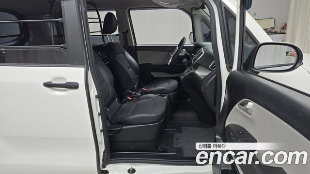 Kia RAY 2022 — photo 11
