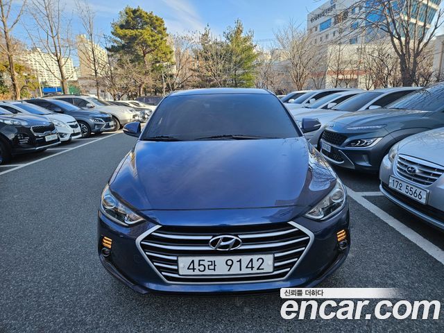 Hyundai AVANTE 2018 — photo 2