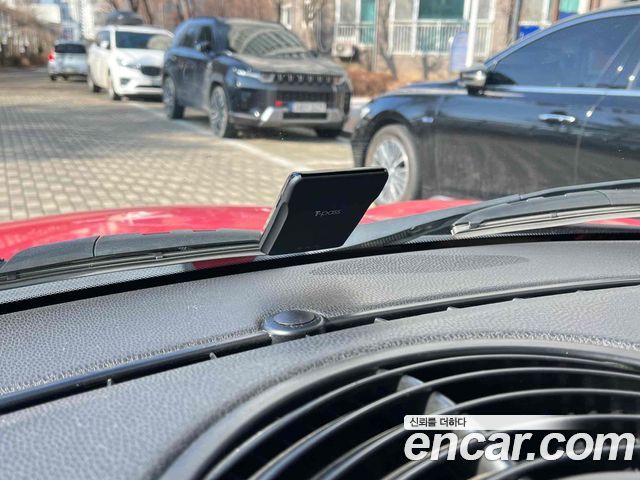 Mini Cooper Convertible 2015 — photo 13