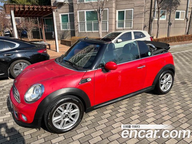 Mini Cooper Convertible 2015 — photo 16