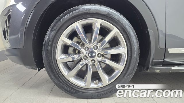 Kia Sorento 2017 — photo 5