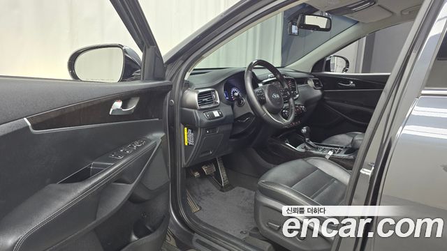 Kia Sorento 2017 — photo 10
