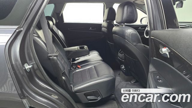 Kia Sorento 2017 — photo 12