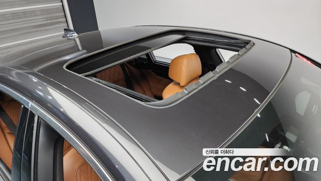 BMW 7-Series 2022 — photo 19
