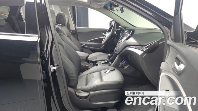 Hyundai Santafe 2014 — photo 11