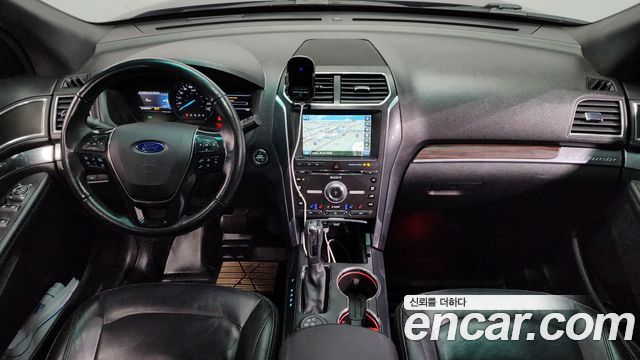 Ford Explorer 2016 — photo 7
