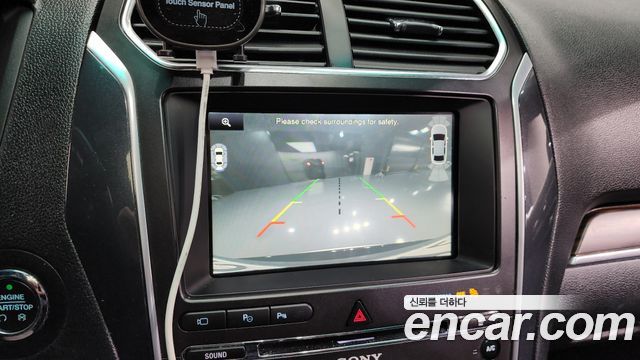 Ford Explorer 2016 — photo 15