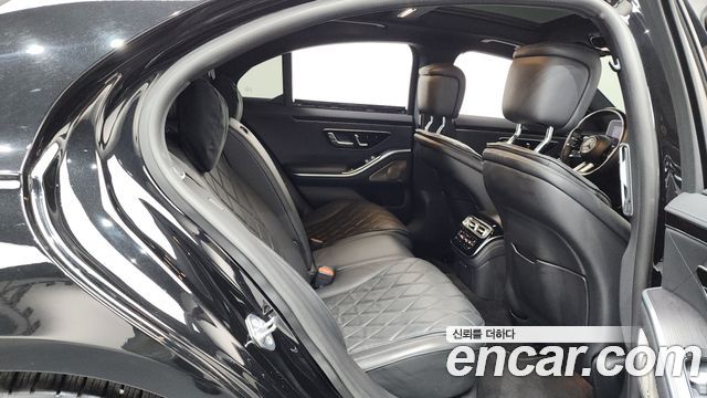 Mercedes-Benz S-Class 2021 — photo 12