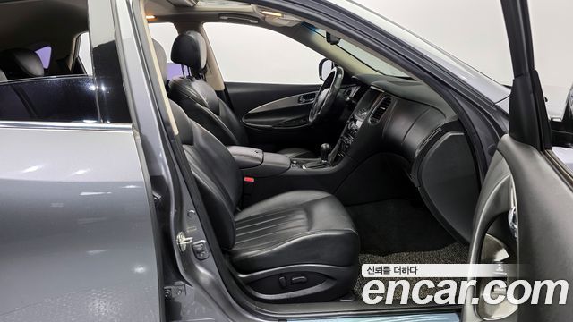 Infiniti EX 2012 — photo 10